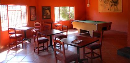 Moonlight backpackers lodge